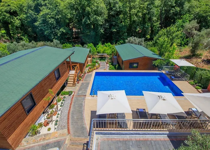Huzur Bungalows Inlice photo