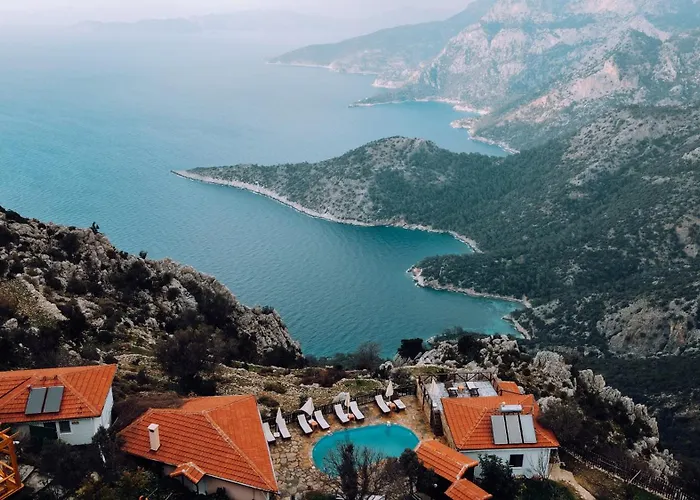 Yediburunlar Lighthouse Boutique Hotel And Restaurant 파랄리아 사진